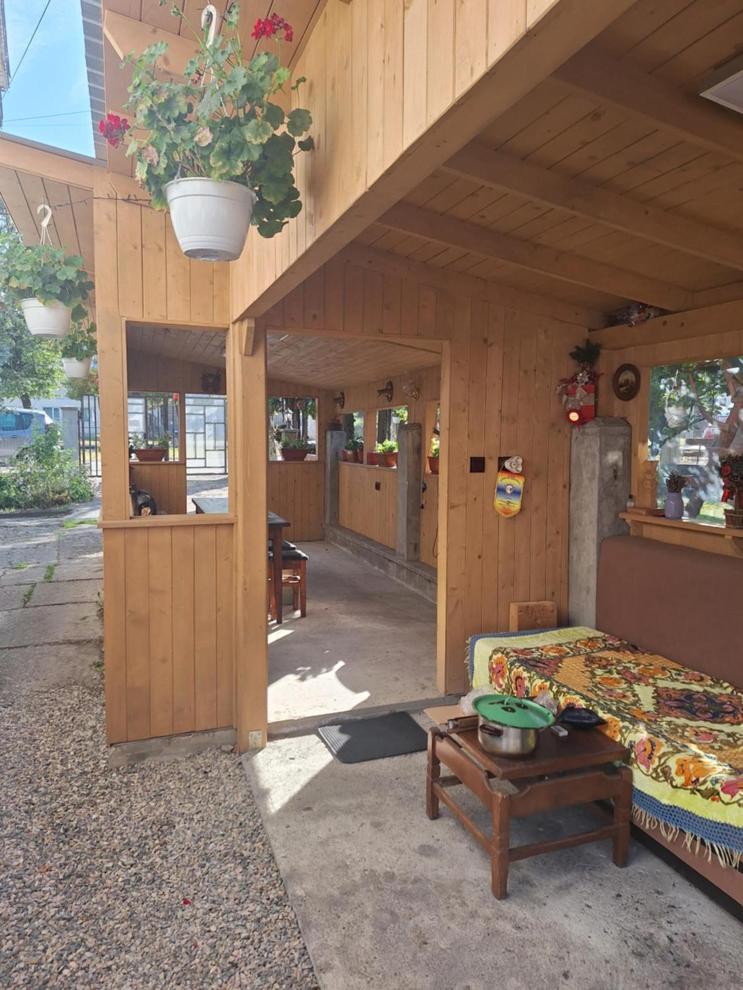 Casa Cu Lavanda Ватра Дорней Екстериор снимка